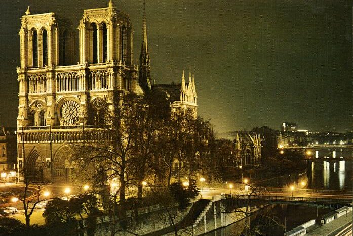 Notre Dame - 30